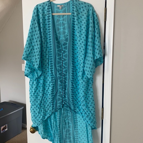 Amuse Society Tops - Amuse Society Coverup